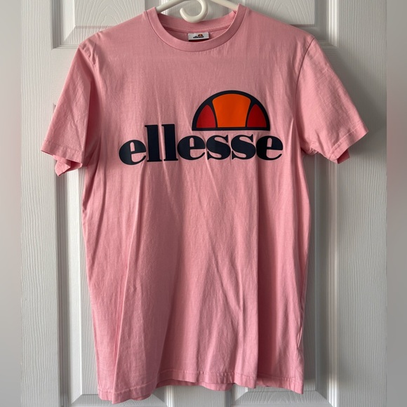 Ellesse Other - Ellesse t shirt size small